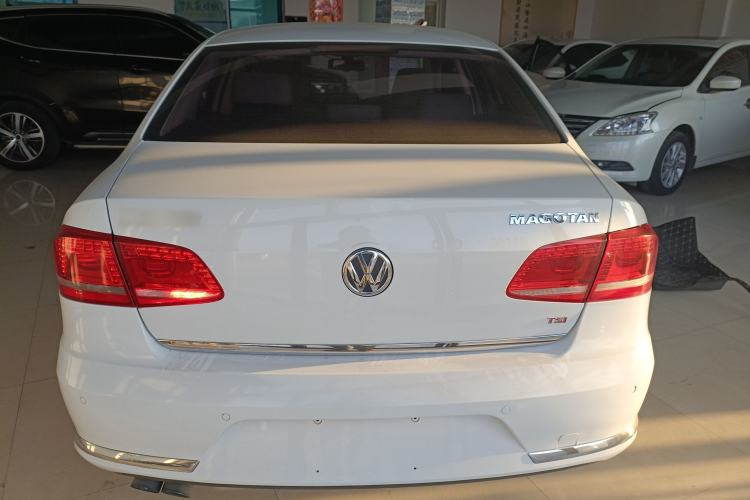 Used Volkswagen Magotan 2013 2.0 TSI Prestige Model