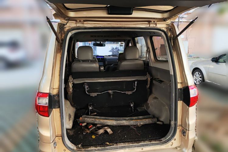 Used BAIC Weiwang M20 2014 1.5L Comfort Version BJ415B Trunk