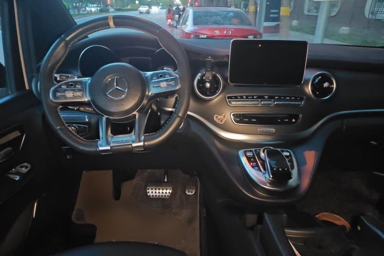 Used Mercedes-Benz V-Class 2018 V 260 AMG Sport Edition China V Emission Standard