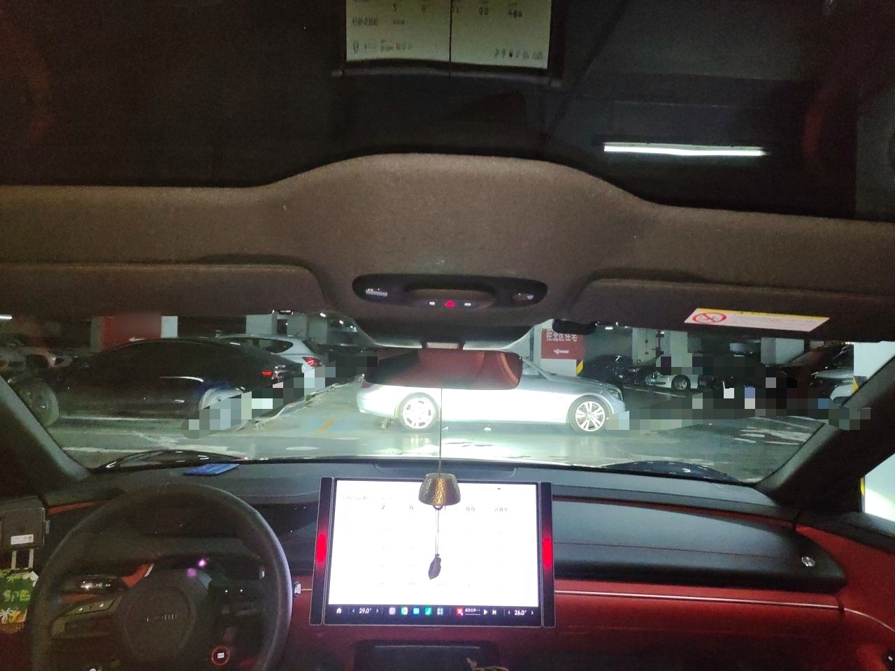 Xiaomi Auto SU7 2024 Rear-Drive Ultra-Long Range Advanced Pro-Level Intelligent Driving Version — снимка 15