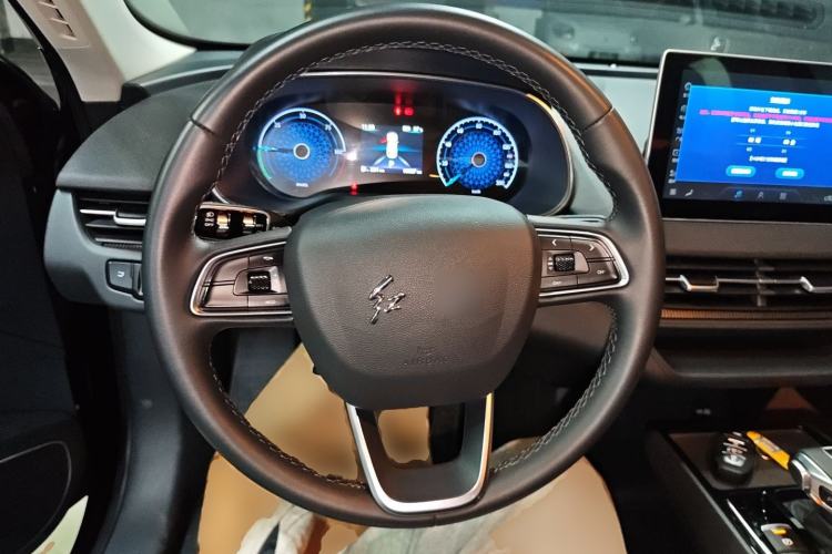 Used Hongqi E-QM5 2023 Revised Version Basic Travel Edition
