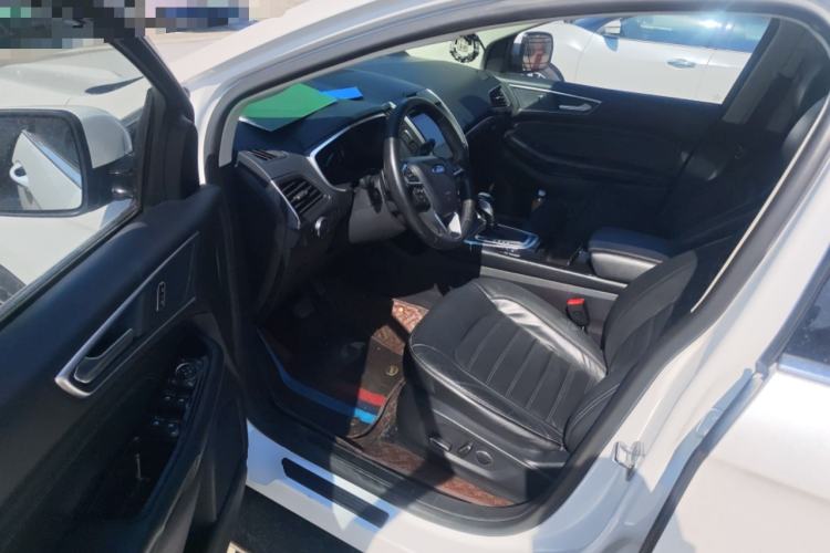 Used Ford Edge 2018 EcoBoost 245 Two-Wheel-Drive Titanium 7-Seater China V Standard
