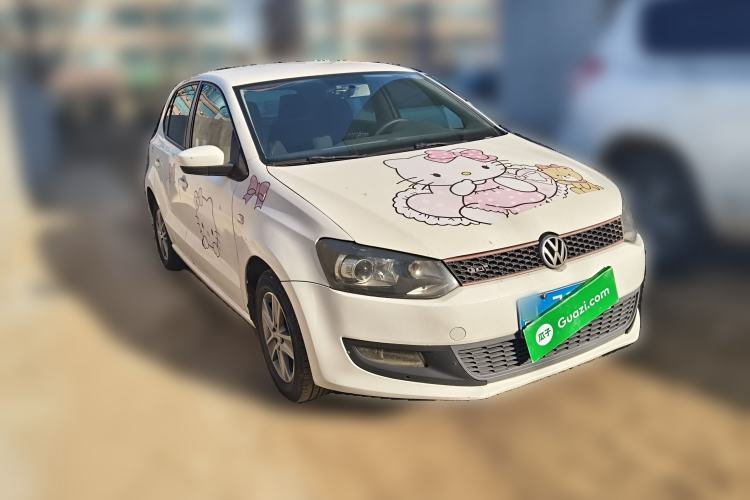 Used Volkswagen Polo 2011 1.4L Manual ZhiShang Edition Front Right 45 Deg