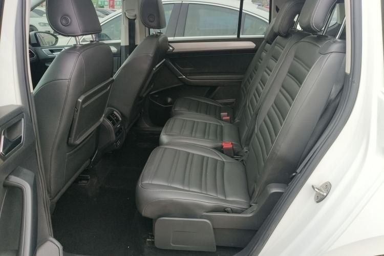 Used Volkswagen Touran 2016 Volkswagen Touran L 280TSI DSG Comfort Edition Left Rear Seat