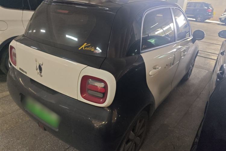 Used ORA Black Cat 2021 351 km Standard Version
