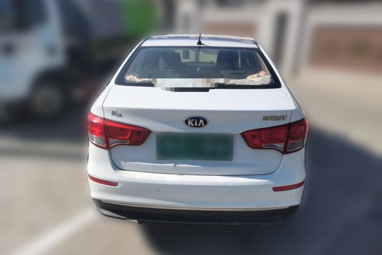 Used Kia K2 2015 Sedan 1.4L MT GLS
