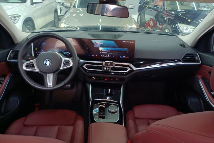 Used BMW i3 2024 eDrive 35 L