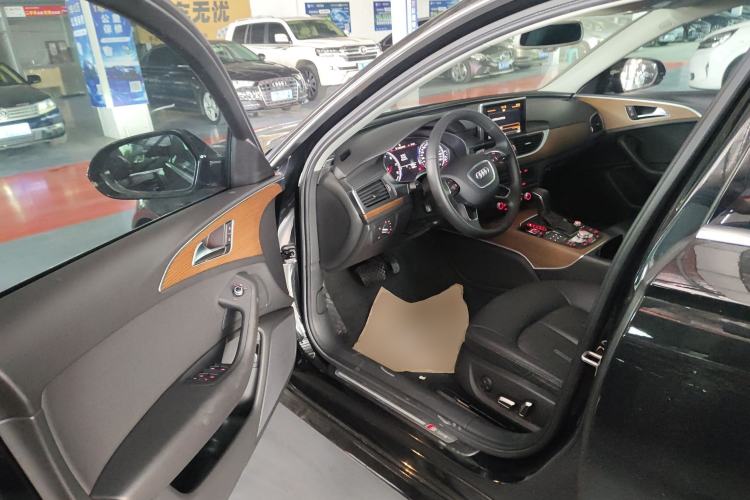 Used Audi A6L 2018 30th Anniversary Edition 30 FSI Style Model
