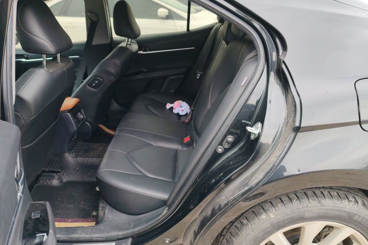 Used Toyota Camry 2021 2.0G Luxury Edition