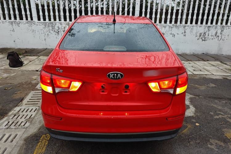 Used Kia K2 2015 Sedan 1.4L MT GLS