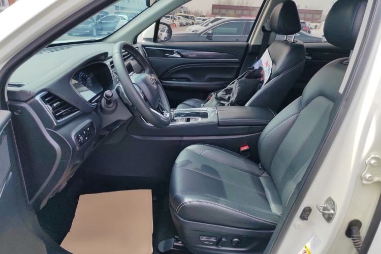 Used GAC Trumpchi GS5 2020 Advanced Model 270T Automatic Elite Edition Left Front Seat