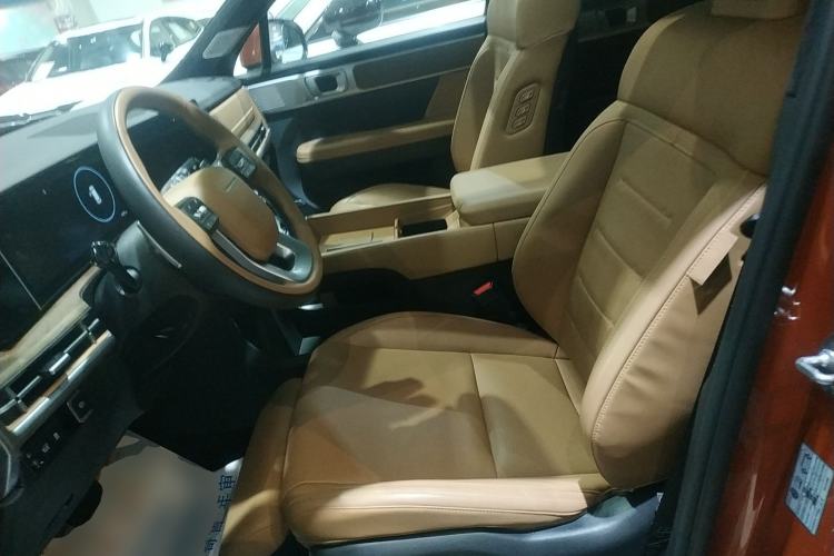 Used Hyundai Santa Fe 2024 2.0T Connoisseur Ultra Left Front Seat