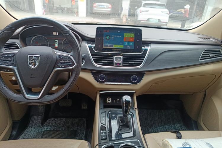 Used Baojun 730 2017 1.8L iAMT Prestige Version 7 Seats