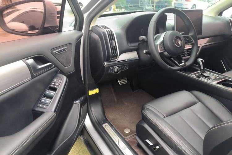 Used BYD Tang 2018 2.0T Automatic SmartConnect Prestige 7-Seater China V Standard