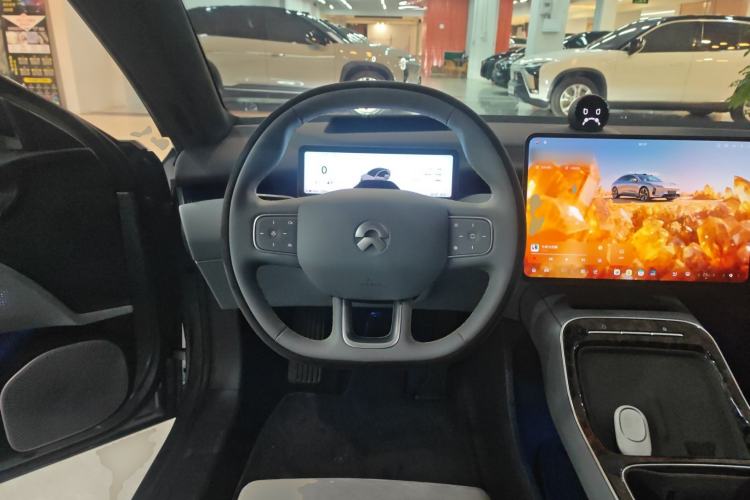 Used Nio ET5 2025 Model Champion Commemorative Edition, 75kWh
