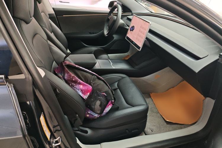 Used Tesla Model 3 2025 Rear-Wheel-Drive Version