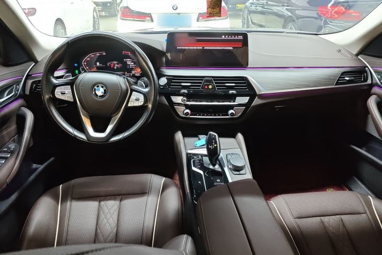 Used BMW 5 Series 2021 530Li Leading Luxury Package Center Console