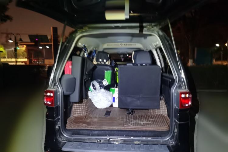 Used FORTHING Lingzhi 2024 M5L 1.5T Manual Comfort 7-Seater Trunk