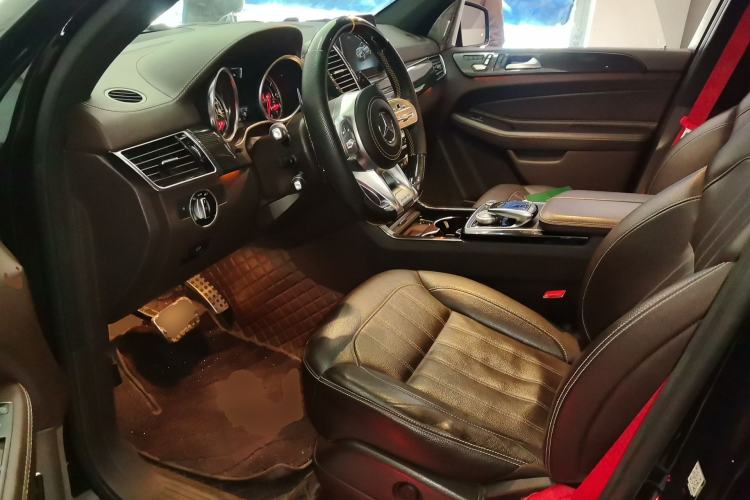 Used Mercedes-Benz GLS 2017 GLS 400 4MATIC Fashion Edition Left Front Seat