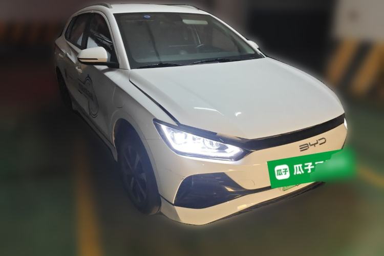 Used BYD e2 2023 Luxury Model Front Right 45 Deg