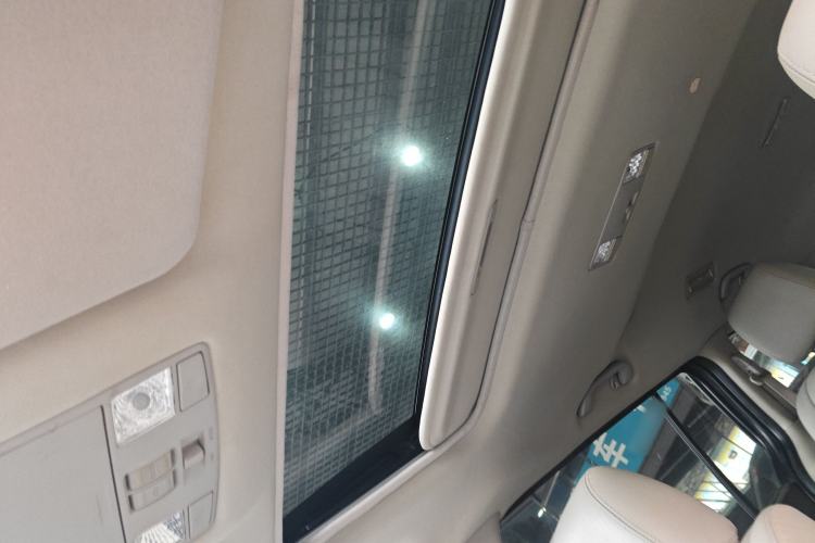 Used Mazda Mazda 8 2013 2.5L Ultimate Edition
