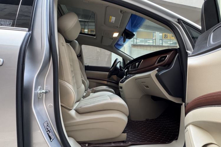 Used Buick GL8 2018 28T Luxury Model China VI Standard