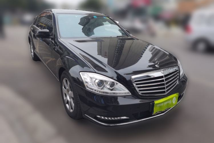 Used Mercedes-Benz S-Class 2012 S 300 L Business Standard Model
