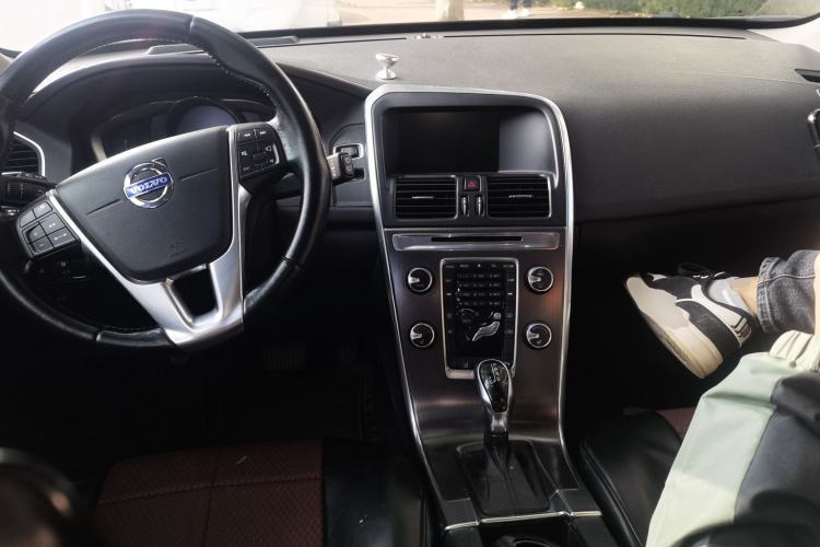 Used Volvo XC60 2014 T5 Zhiya Edition
