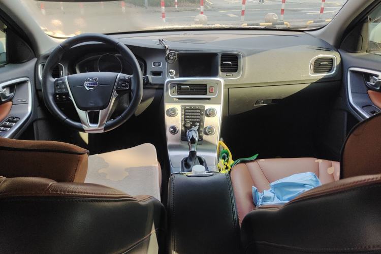 Used Volvo S60 2017 S60L T4 Smart Range Edition