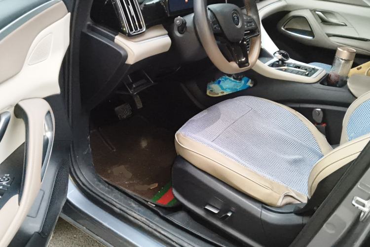 Used BYD Song Pro New Energy 2023 Champion Edition DM-i 110KM Beyond Model
