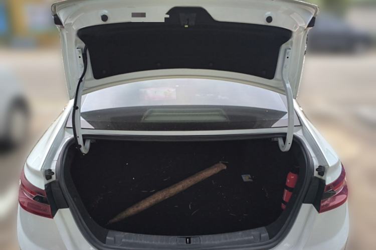 Used Geometry G6 2022 480 New Smart Type Trunk