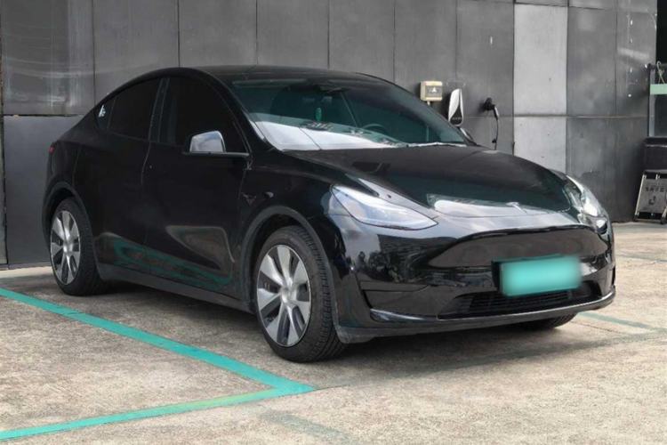 Used Tesla Model Y 2022 Rear-Wheel-Drive Version