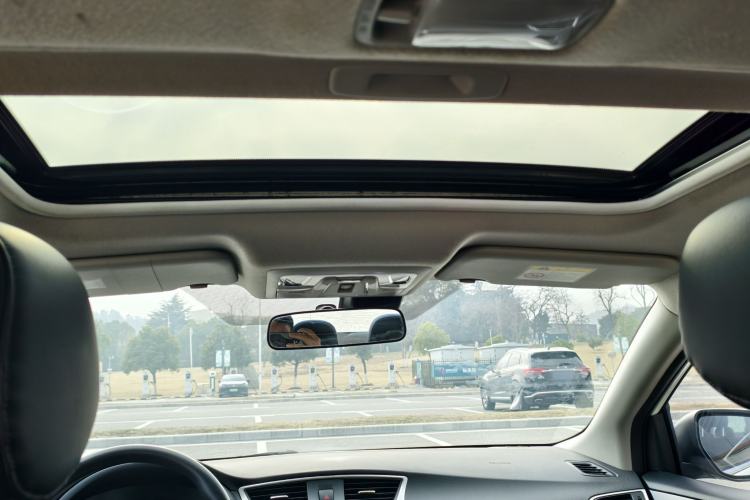 Used Nissan Sylphy 2021 Classic 1.6XL CVT Luxury Edition Interior 10