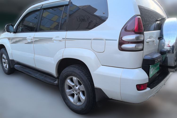 Used Toyota Prado 2004 GX 2.7 Automatic Model