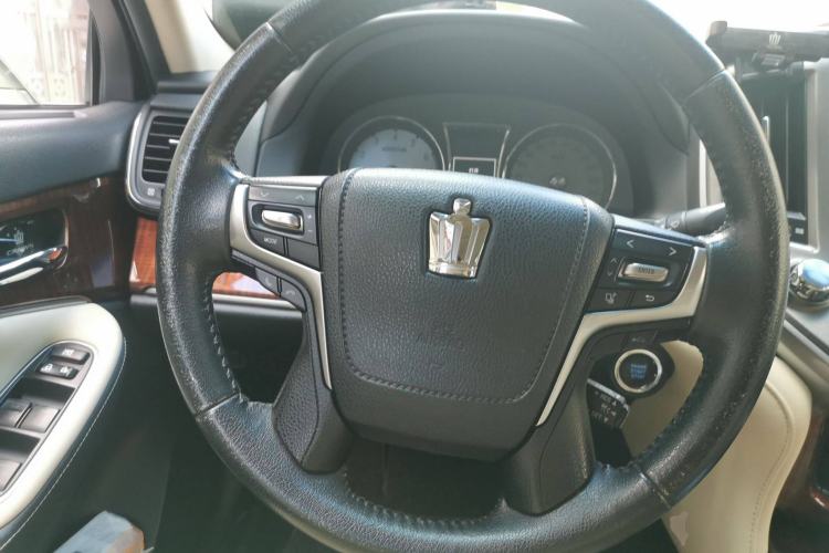 Used Toyota Crown 2015 2.0T Fashion Edition
