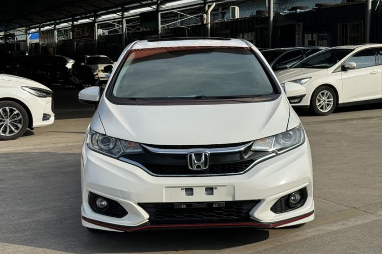 Used Honda Fit 2018 1.5L CVT Trendy Run+ Edition