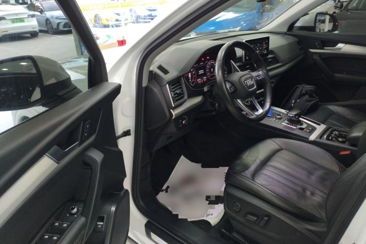 Used Audi Q5L 2020 Updated 40 TFSI Prestige Fashion Edition
