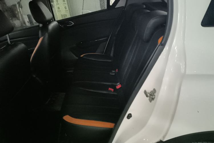 Used Baojun 310 2017 1.5L Automatic Luxury Model Left Rear Seat