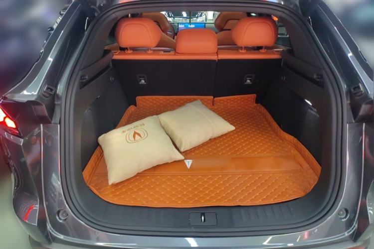 Used Deepal S07 2024 121Max Glory Edition Trunk