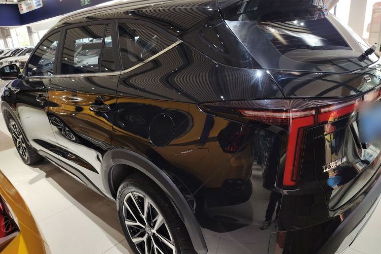 Used SOL X8 PLUS 2023 1.5 TGDI DCT Smart Home Edition 7-Seater