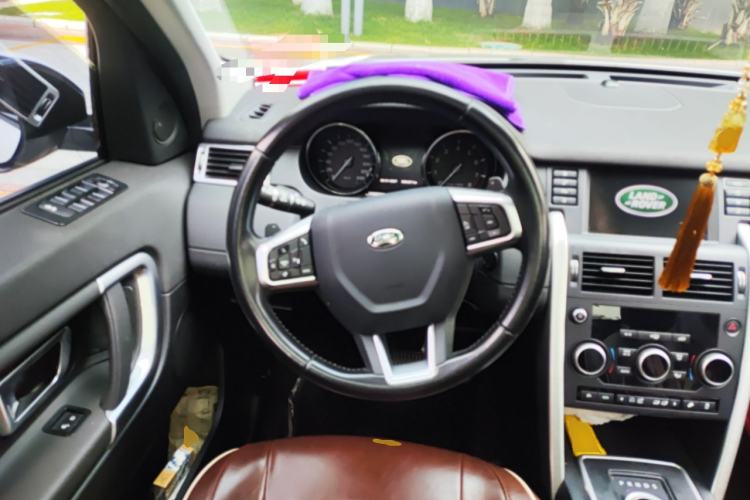 Used Land Rover Discovery Sport 2016 2.0T SE Steering Wheel