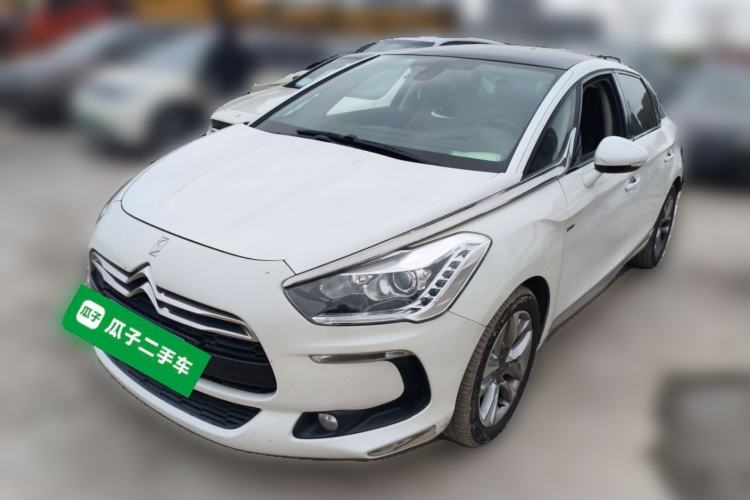 Used DS 5 2014 1.6T Luxury Edition THP160