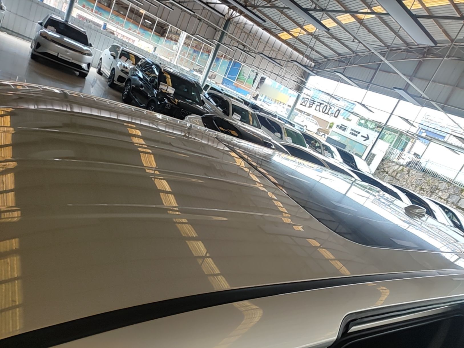 Hongqi HQ9 2023 2.0T Smart Connect Flagship Edition - Chinese Trim Xiang — снимка 7