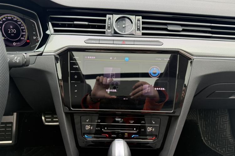 Used Volkswagen Magotan 2023 2 Million Units Limited Edition 330TSI DSG Leading Version Interior 3