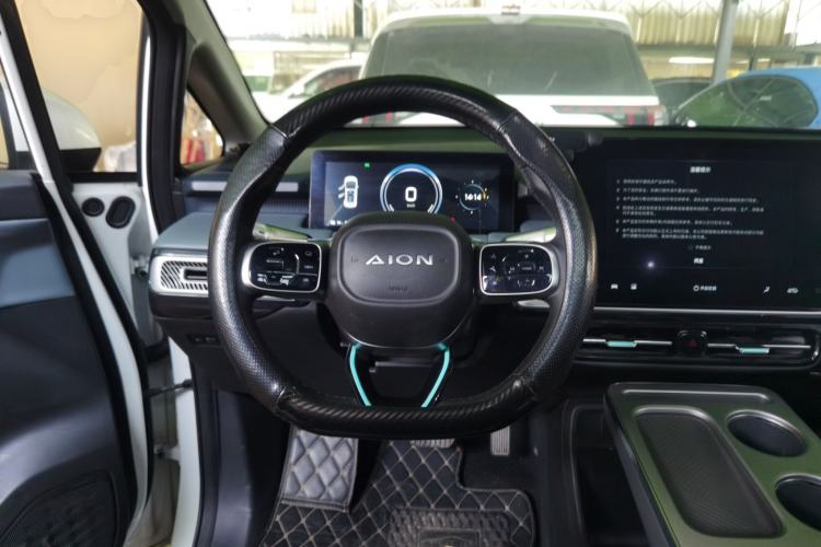 Used AION Y 2023 Younger Star Edition