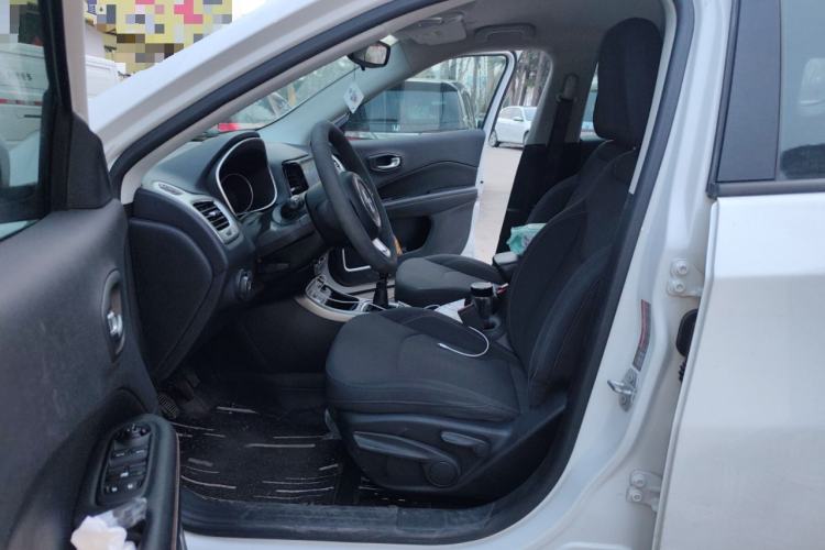 Used Jeep Compass 2017 200T Manual Enjoy Edition