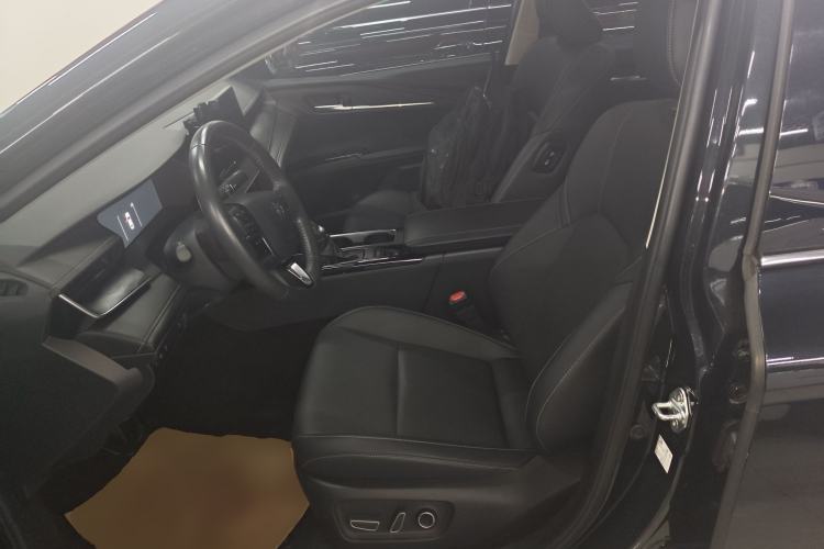 Used Toyota Camry 2024 2.0G Prestige Edition