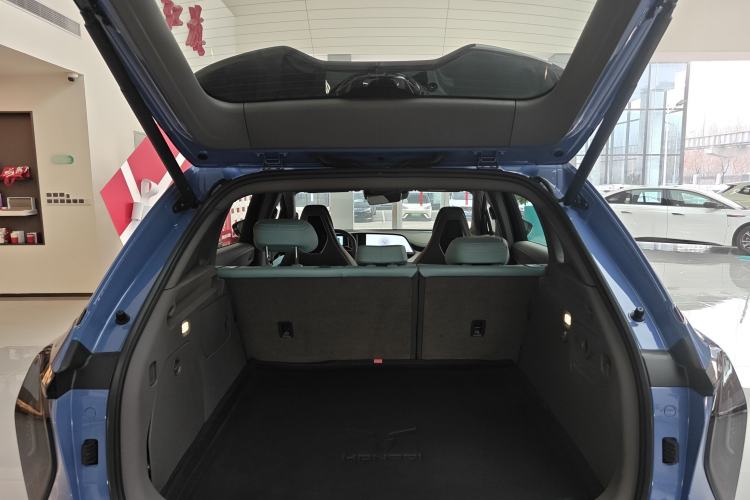 Used Hongqi Tiangong 08 2025 605 Smart Selection Edition
