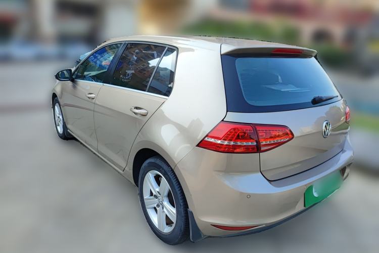 Used Volkswagen Golf 2015 1.6L Automatic Comfort Model
