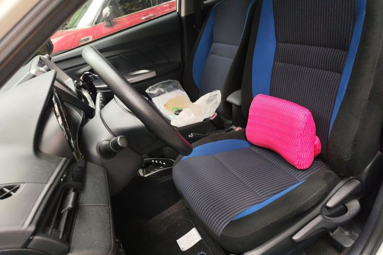 Used Toyota YARiS L Zhi Xuan 2016 Revised Version 1.5G CVT with Dynamic Sunroof
